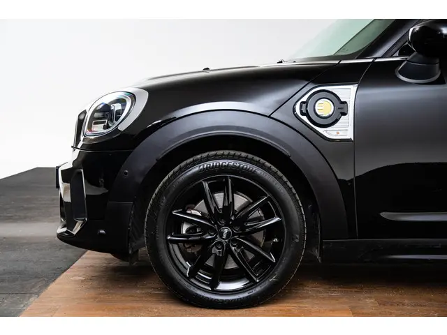 MINI Countryman Cooper SE ALL4 2022 Hybride Benzine 7