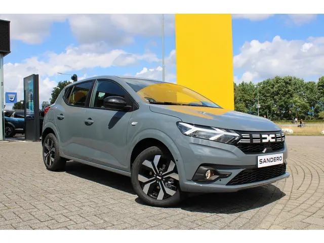 Dacia Sandero TCe 90 Journey 2025 Benzine 29