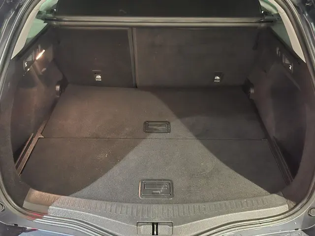 Renault Mégane Estate 1.3 TCe 140 Techno 2023 Benzine 9