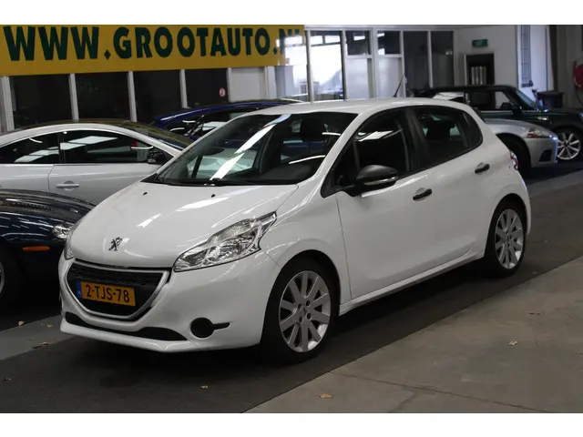 Peugeot 208 1.0 VTi Access 2014 Benzine