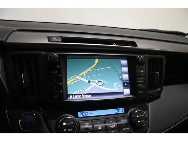 Toyota RAV4 2.5 Hybrid Energy, NAVI, 2019 Hybride Benzine 26