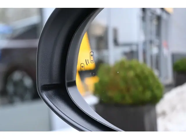 Toyota C-HR 1.8 Hybrid GR-Sport 2021 Hybride Benzine 25