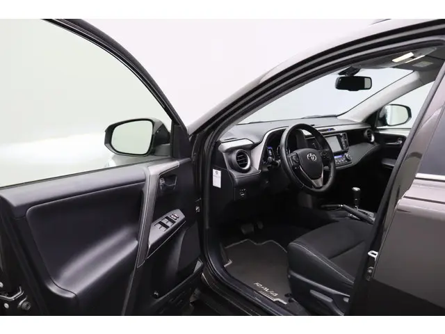 Toyota RAV4 2.5 Hybrid Style 2016 Hybride Benzine 10