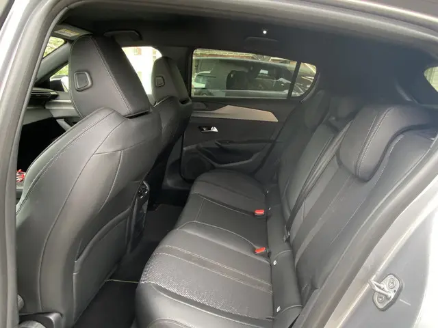Peugeot 308 1.2T 130pk Automaat GT 2024 Benzine 8