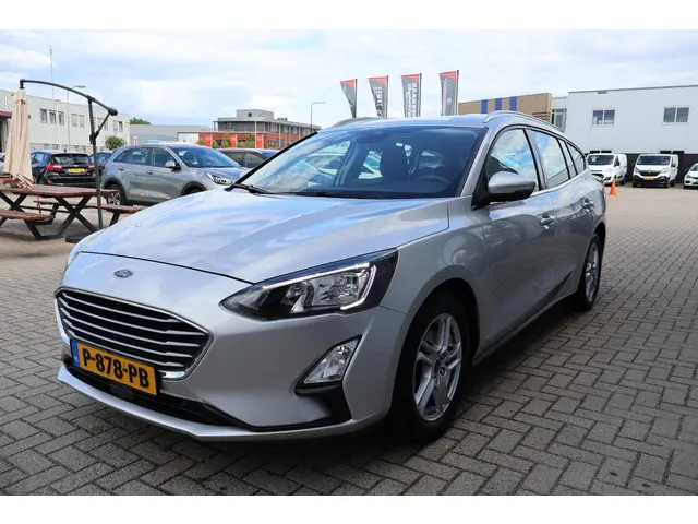 Ford Focus Wagon 1.0 Business 2021 Benzine 10