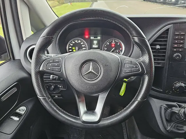 Mercedes-Benz Vito 114 2020 Diesel 11