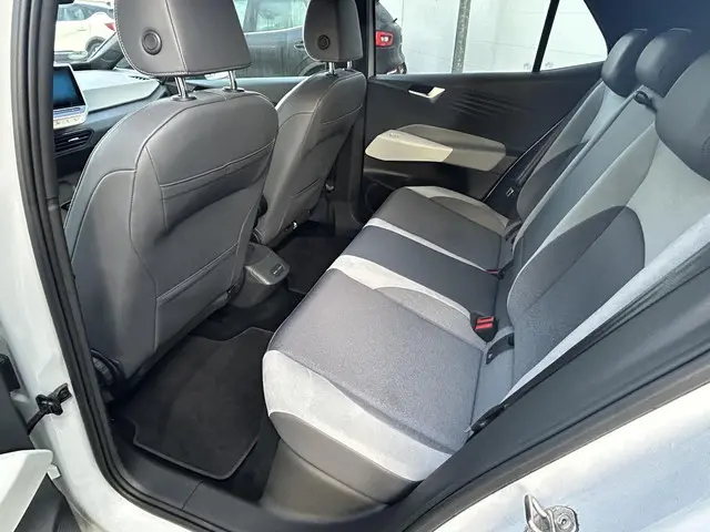 Volkswagen ID.3 First Plus 58 kWh 2020 Elektrisch 9