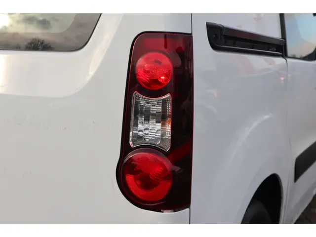 Citroën Berlingo 1.6 BlueHDI 75 Club 2018 Diesel 19