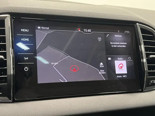 Škoda Karoq 1.5 TSI ACT Style Business 2018 Benzine 23