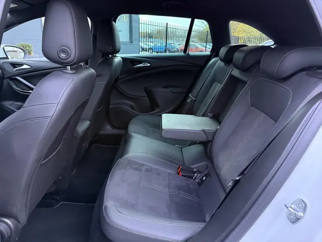 Opel Astra Sports Tourer 1.2 Ultimate 2020 Benzine 10