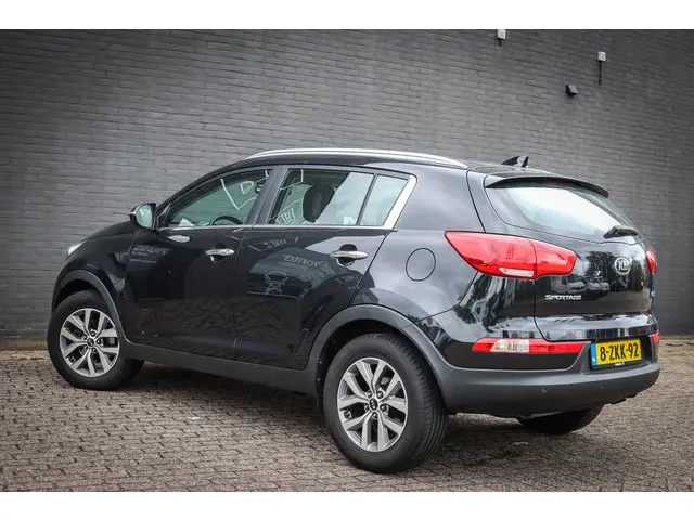 Kia Sportage 1.6 GDI BusinessLine 2015 Benzine 2