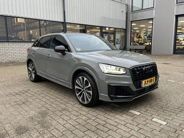 Audi SQ2 2.0 TFSI 2019 Benzine 38