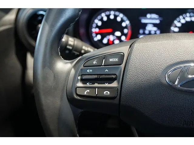 Hyundai i10 1.0 Comfort Smart 2021 Benzine 24