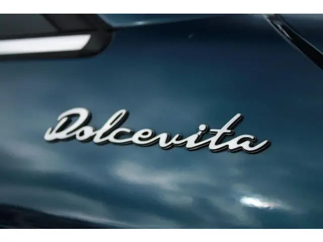 Fiat 500 1.0 Hybrid Dolcevita 2022 Benzine 20