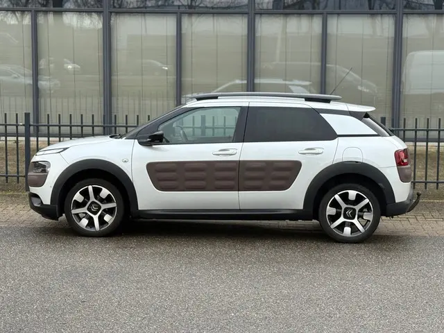 Citroën C4 Cactus 1.2 e-VTi Automaat / N APK 2014 Benzine 3