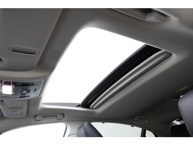 Lexus ES 300h President Line 2020 Hybride Benzine 61