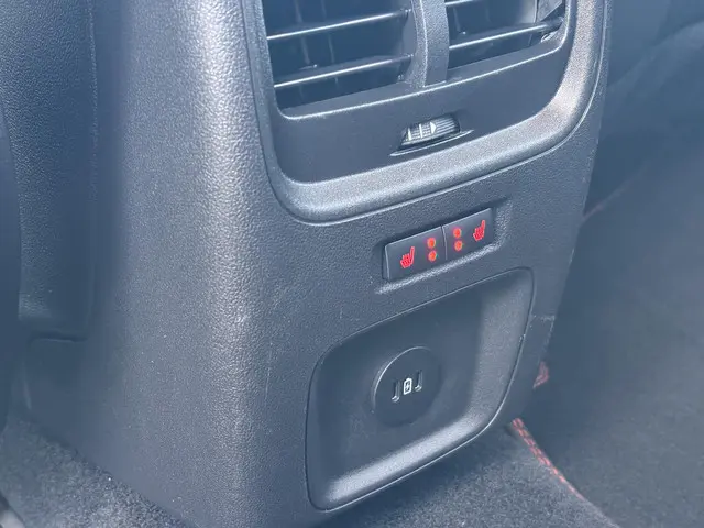 Ford Kuga 2.5 PHEV ST-Line X 2025 Hybride Benzine 16