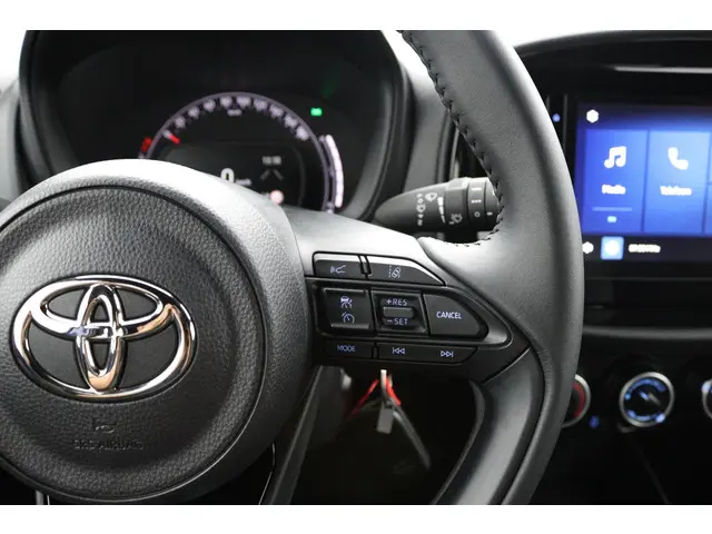 Toyota Aygo X 1.0 VVT-i MT Play 2024 Benzine 21