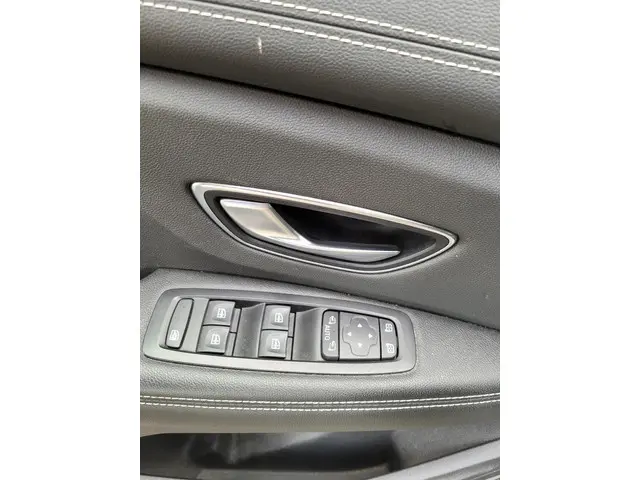 Renault Grand Scénic 1.2 TCe Intens 2017 Benzine 25