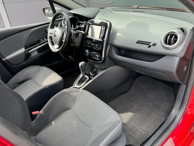 Renault Clio 1.2 GT Automaat / Navi / Sport 2013 Benzine 16