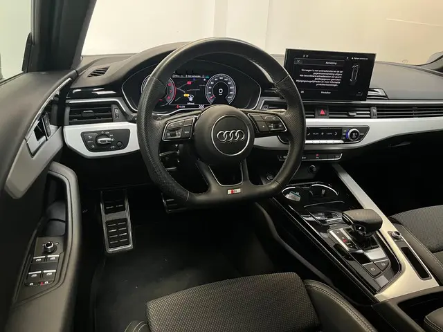 Audi A4 3