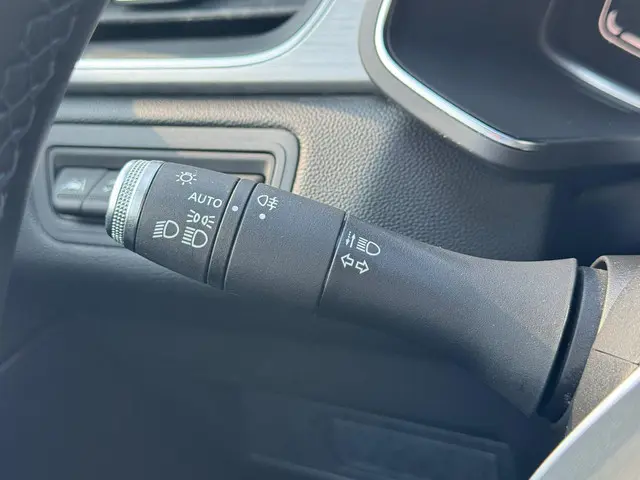 Renault Captur TCe 140 Intens 2021 Benzine 15