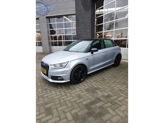 Audi A1 Sportback 1.0 TFSI Adrenalin 2017 Benzine 13