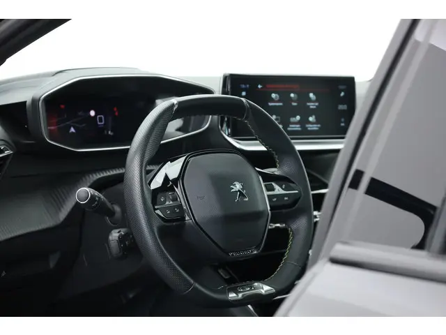 Peugeot 208 1.2 PureTech GT Pack 2022 Benzine 4