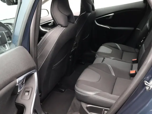 Volvo V40 1.5 T2 Automaat Nordic+ 2016 Benzine 8
