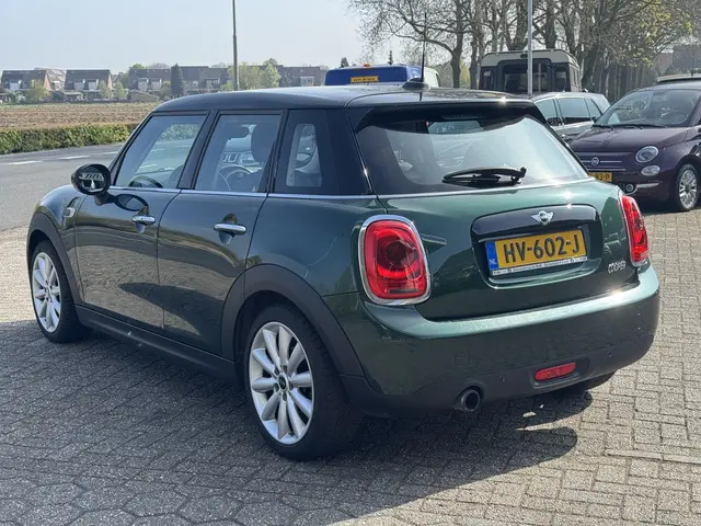 MINI Cooper Mini 1.5 Business 2016 Benzine 5