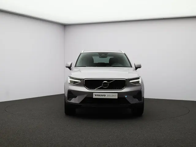 Volvo XC40 B3 163PK Core Business Edition 2025 Benzine 27