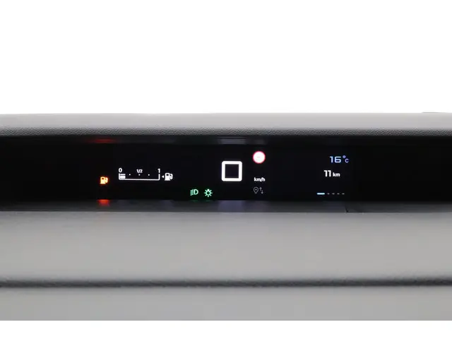 Citroën C3 1.2 Turbo 100pk Max 2025 Benzine 26