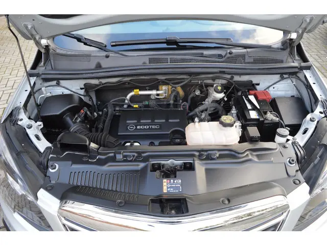 Opel Mokka 1.4 T Innovation automaat 2016 Benzine 19