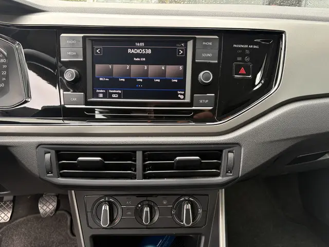 Volkswagen Polo 1.0 TSI Comfortline 2018 Benzine 24