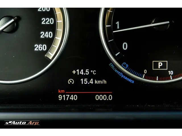 BMW X5 xDrive35i High Executive 2015 Benzine 44