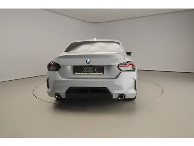BMW 2 Serie Coupé 218i 2025 Benzine 6