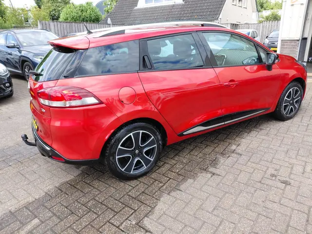 Renault Clio Estate 0.9 TCe Expression 2013 Benzine 6