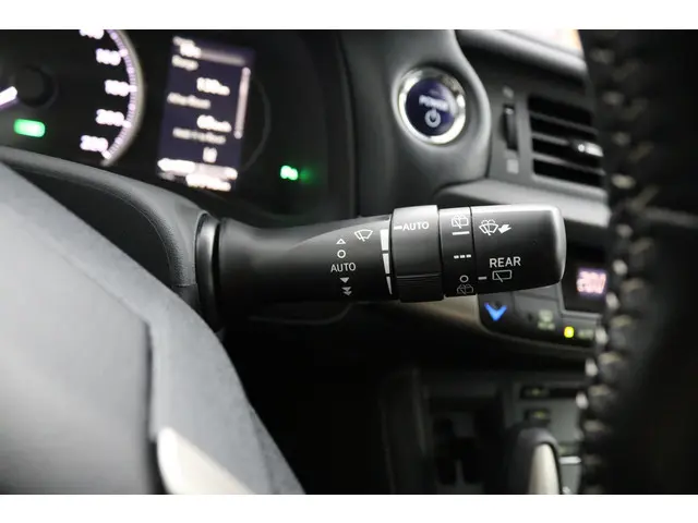 Lexus CT 200h Ultimate Edition 2021 Hybride Benzine 32