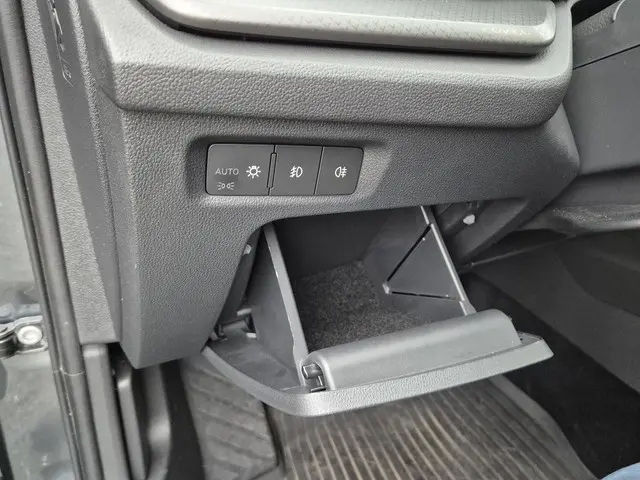 Škoda Octavia Combi 1.5 TSI Comfort line 2021 Benzine 35