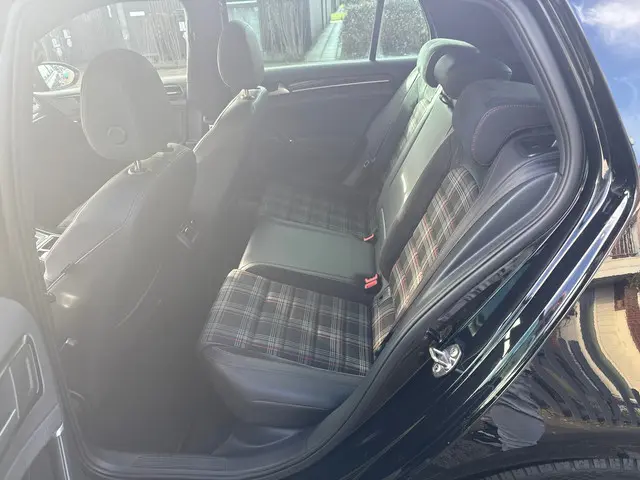 Volkswagen Golf 2.0 TSI GTI 2014 Benzine 18