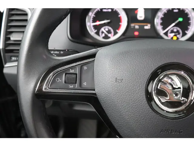 Škoda Karoq 1.5 TSI ACT Style Business 2019 Benzine 23