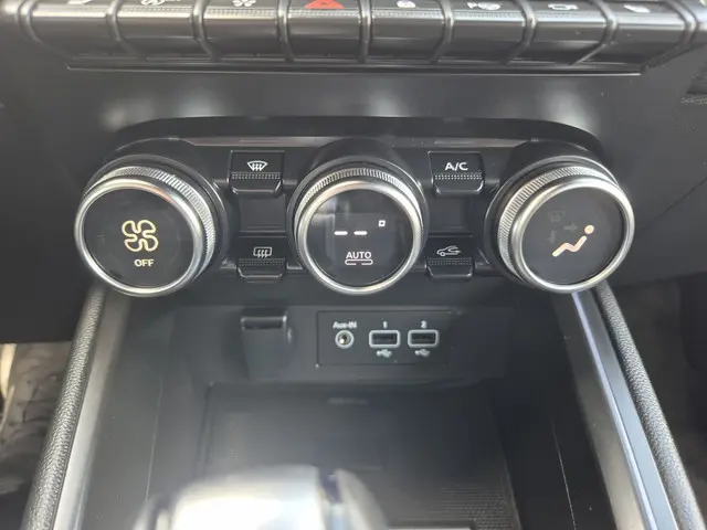Renault Clio 1.3 TCe Intens 2021 Benzine 16