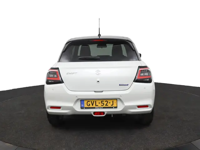 Suzuki Swift 1.2 Select Smart Hybrid 2025 Benzine 77