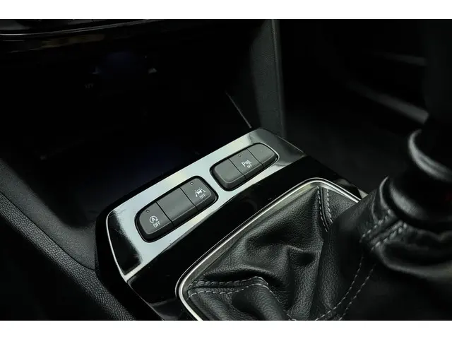 Opel Mokka 1.2 Turbo Business Elegance 2022 Benzine 25