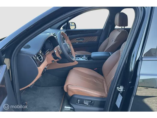 Bentley Bentayga 3.0 V6 Hybrid 2023 Hybride Benzine 7