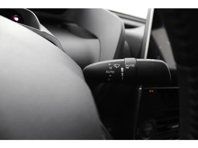 Toyota bZ4X Dynamic 71 kWh 2025 Elektrisch 30