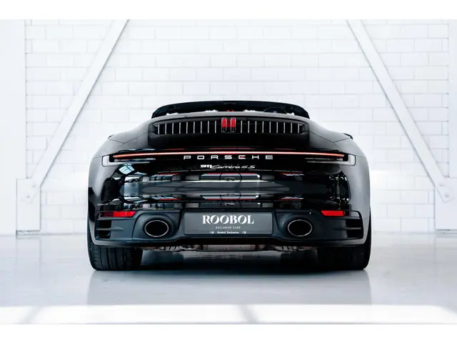 Porsche 911 Carrera 4S Cabriolet 2020 Benzine 9