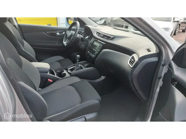 Nissan QASHQAI 1.3 MHEV Business Design 2021 Benzine 14
