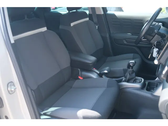Citroën C3 Aircross PT 110 Shine 2017 Benzine 13