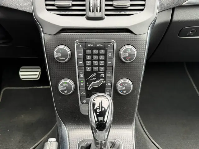 Volvo V40 1.5 T3 Polar+ Sport 2020 Benzine 15